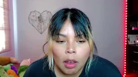 Ely online show from December 1, 8:47 pm