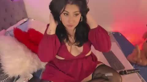 Snapshot of elyross_ chatting on November 24, 12:43 am Ross online show from November 24, 12:43 am