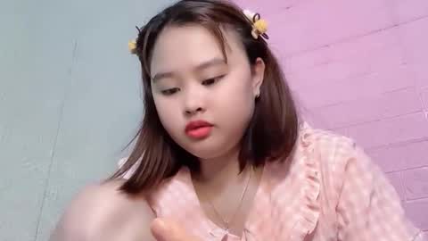 elysia679 online show from April 25, 7:11 pm