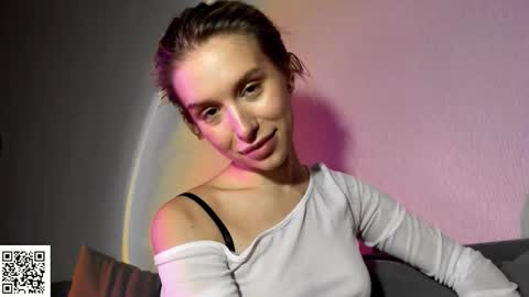 Snapshot of elysia_xo chatting on October 20, 9:48 pm Elysia online show from October 20, 9:48 pm