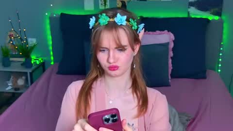 Snapshot of elza_hofffman chatting on August 1, 5:45 pm Chloyka online show from August 1, 5:45 pm
