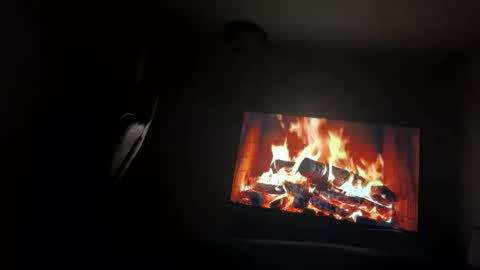 em3rald9090 online show from December 16, 8:19 am