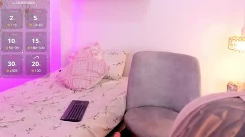 A N D R E A online show from July 19, 7:06 pm
