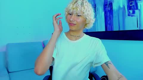 Ema Gold online show from April 12, 10:26 pm