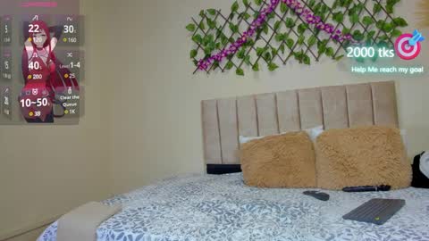 Snapshot of ema_garciaa chatting on February 12, 2:21 pm ema garcia online show from February 12, 2:21 pm