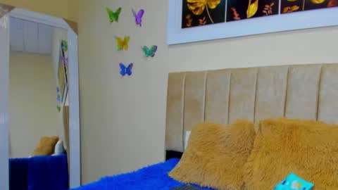 Snapshot of ema_garciaa chatting on September 10, 12:38 pm ema garcia online show from September 10, 12:38 pm