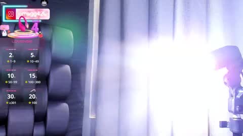 ema_grey1 online show from October 9, 5:55 pm