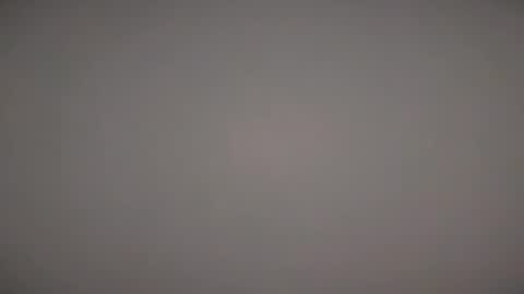 Snapshot of ema_lov3 chatting on October 17, 1:42 am Ema Love online show from October 17, 1:42 am