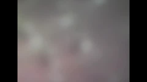 Snapshot of ema_lov3 chatting on November 28, 2:14 am Ema Love online show from November 28, 2:14 am