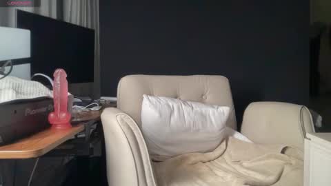 Ema Love online show from January 13, 2:06 am