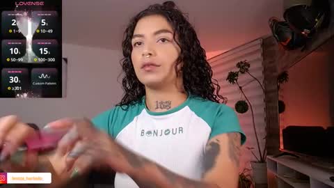 ema_ploxx online show from February 25, 11:22 pm