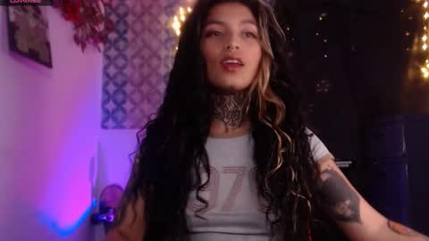 ema_ploxx online show from October 17, 4:15 am