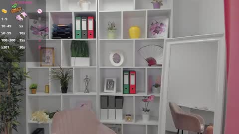 EmaBrownie online show from January 9, 5:33 pm