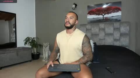 emanuelspencer online show from January 28, 5:00 am