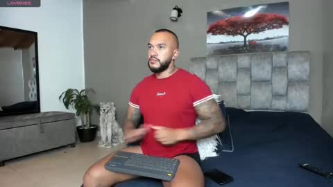 emanuelspencer online show from February 11, 6:01 pm