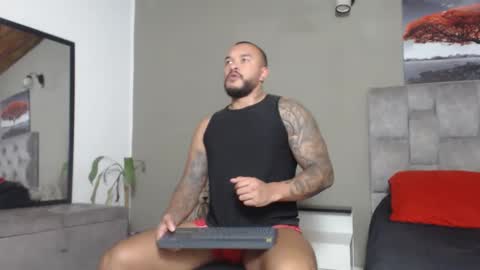 emanuelspencer online show from November 26, 3:57 pm