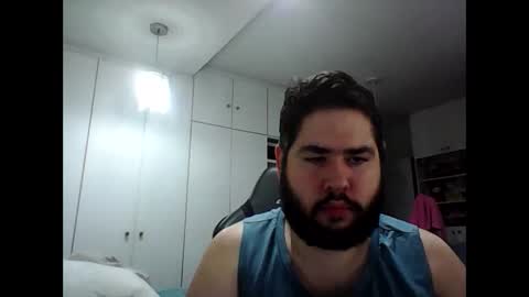 embarrassed_str8_3incher online show from April 25, 6:38 am