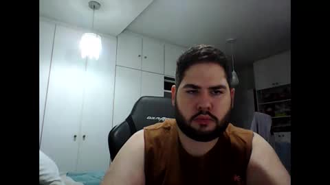 embarrassed_str8_3incher online show from April 26, 1:36 am