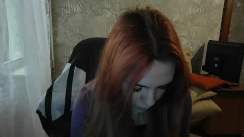 ember__fox online show from May 12, 11:07 am