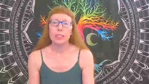Snapshot of ember_starleena chatting on June 22, 3:31 pm Ember Starleena online show from June 22, 3:31 pm