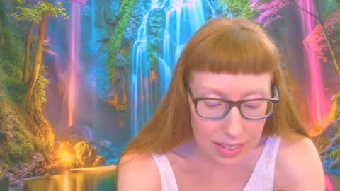 Snapshot of ember_starleena chatting on July 4, 5:30 pm Ember Starleena online show from July 4, 5:30 pm