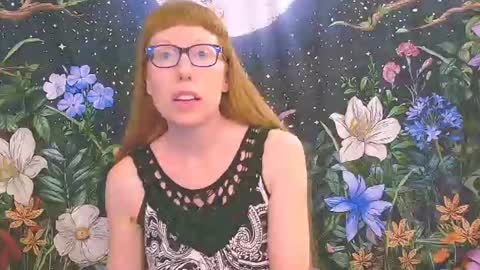 Snapshot of ember_starleena chatting on July 19, 5:16 pm Ember Starleena online show from July 19, 5:16 pm