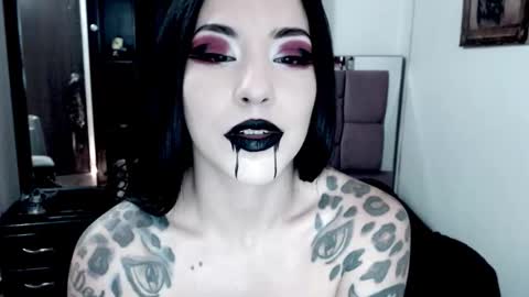 Snapshot of emearld_black chatting on September 26, 6:50 am Emerald Black online show from September 26, 6:50 am