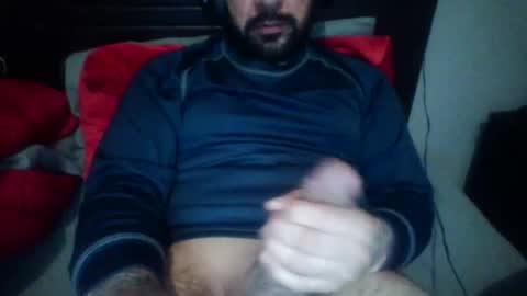 Snapshot of emecuatro20 chatting on October 15, 2:11 am emecuatro20 online show from October 15, 2:11 am