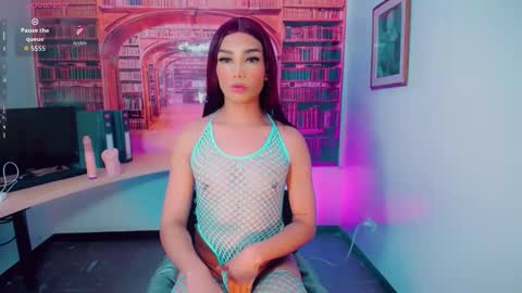 Emeli online show from November 17, 11:05 am