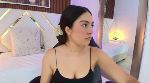 Emily  online show from March 11, 3:01 am