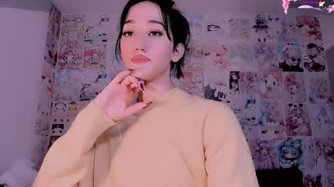 Snapshot of emely_rous chatting on September 19, 1:12 pm Emely Rous online show from September 19, 1:12 pm