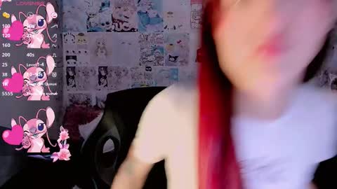 Snapshot of emely_rous chatting on November 10, 2:49 pm Emely Rous online show from November 10, 2:49 pm