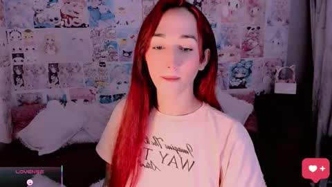 Snapshot of emely_rous chatting on November 13, 1:43 pm Emely Rous online show from November 13, 1:43 pm