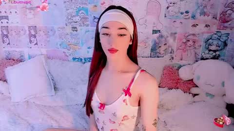 Snapshot of emely_rous chatting on November 25, 4:29 pm Emely Rous online show from November 25, 4:29 pm