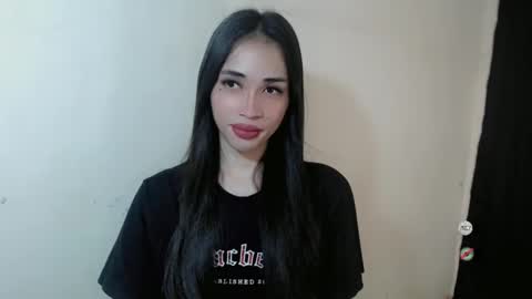 Snapshot of emelyn_fuckdoll chatting on January 28, 9:51 am Scarlett online show from January 28, 9:51 am