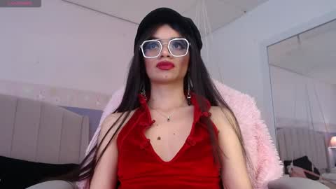 Danna online show from November 21, 3:38 am