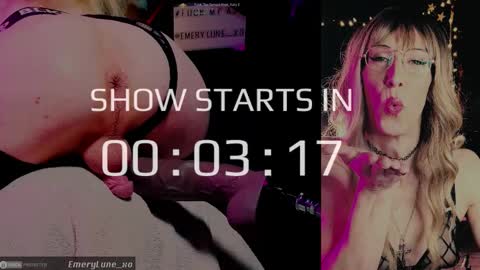 Snapshot of emerylune_xo chatting on February 6, 5:23 am Emery Lune online show from February 6, 5:23 am