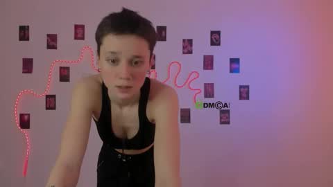 emi_fade online show from March 5, 9:38 am