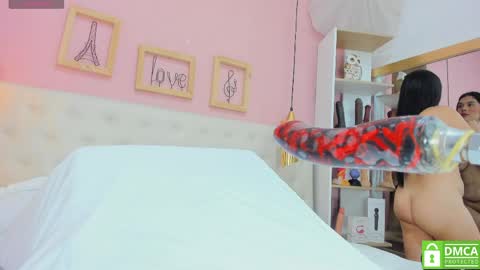 Snapshot of emi_sary chatting on May 3, 7:31 pm Emily Sarai online show from May 3, 7:31 pm