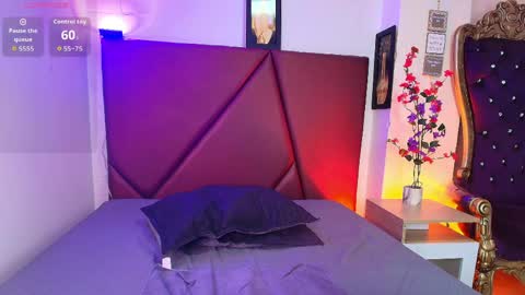 Snapshot of emiily_grantt chatting on May 16, 7:34 pm emiily_grantt online show from May 16, 7:34 pm