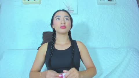 Emily online show from January 30, 12:06 pm