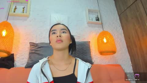 Emily online show from September 17, 12:07 pm