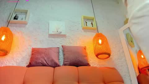 Emily online show from October 2, 12:01 pm