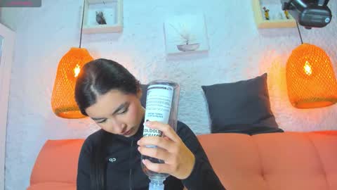 Emily online show from October 9, 12:03 pm