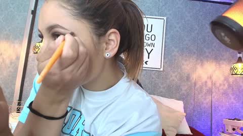 Emily online show from January 26, 4:51 pm