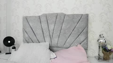 Emily online show from October 23, 9:30 am