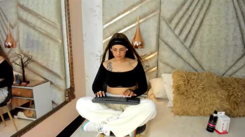 Emy online show from February 27, 12:10 am