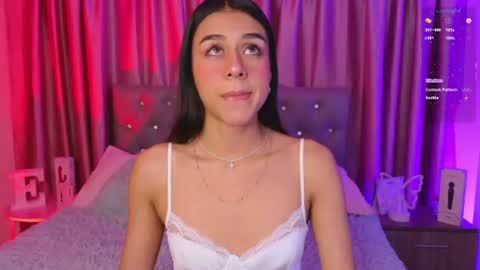 Snapshot of emiiscoot_1 chatting on June 23, 1:47 am Emily online show from June 23, 1:47 am