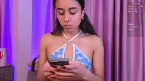 Snapshot of emiiscoot_1 chatting on August 6, 2:24 am Emily online show from August 6, 2:24 am
