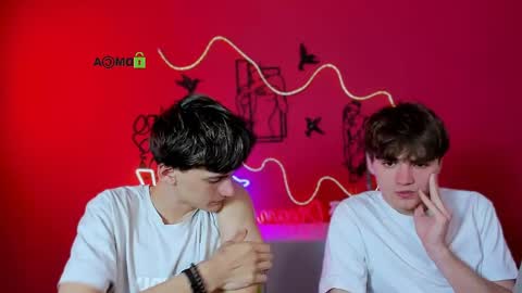 emil_lucky online show from April 21, 2:51 am